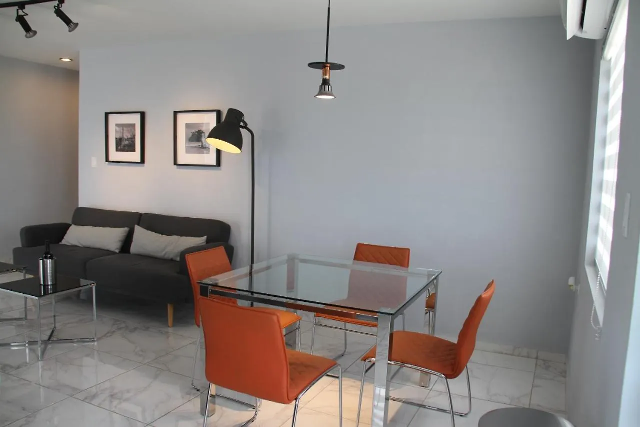 شاطئ بالم Xevize Apartments أروبا